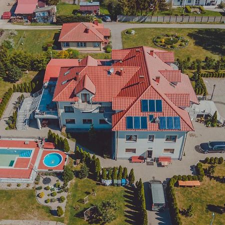 Hotel Nad Morzem- Art-Pension Świerzno Eksteriør billede
