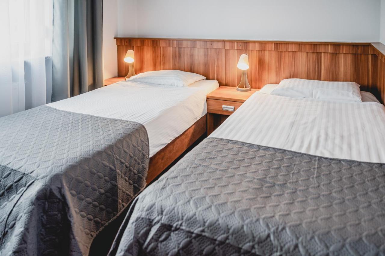 Hotel Nad Morzem- Art-Pension Świerzno Eksteriør billede
